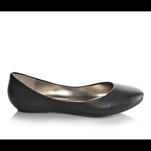 Black Steve Madden Flats